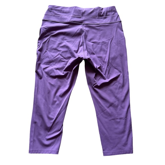 Peloton Apparel Set Essential Capri & Move Strappy Bra Purple Sz XL - Picture 10 of 15